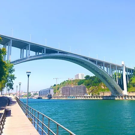 Poveiros Oak Loft - Santo Ildefonso * Porto