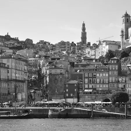 Poveiros Oak Loft - Santo Ildefonso Appartement