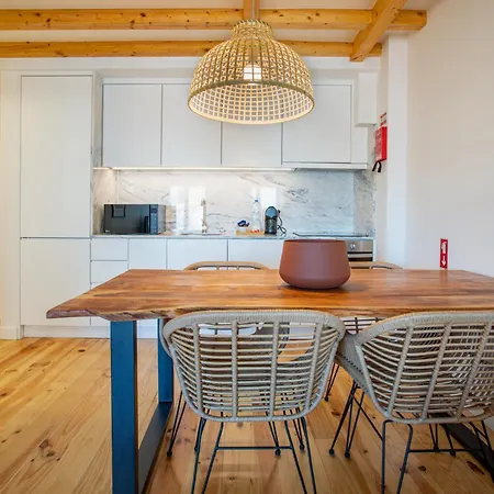 Poveiros Oak Loft - Santo Ildefonso 포르투